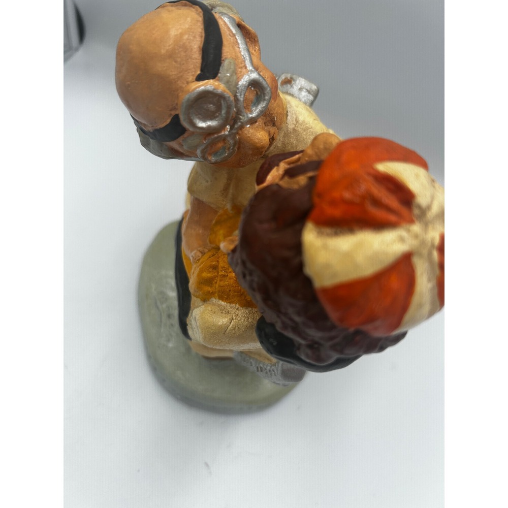 Vintage Marwal Chalkware Dentist and Patient Figurine Humorous Caricature Statue - Picture 3 of 7